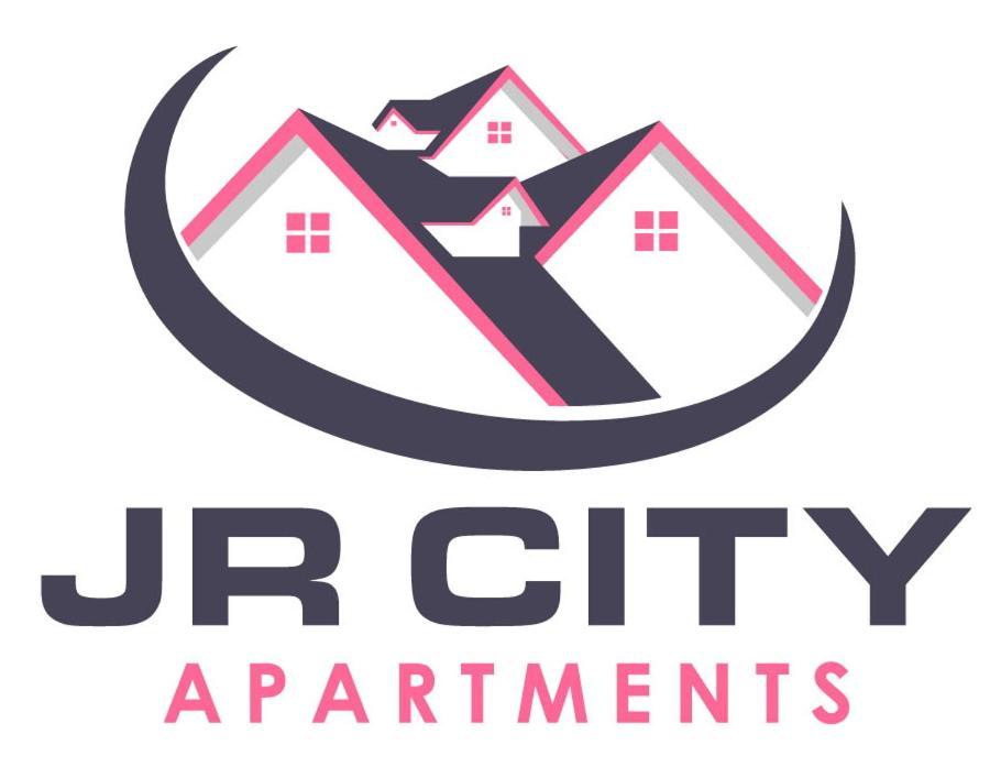 Penthouse Suites By Jr City Apartments Wenen Buitenkant foto
