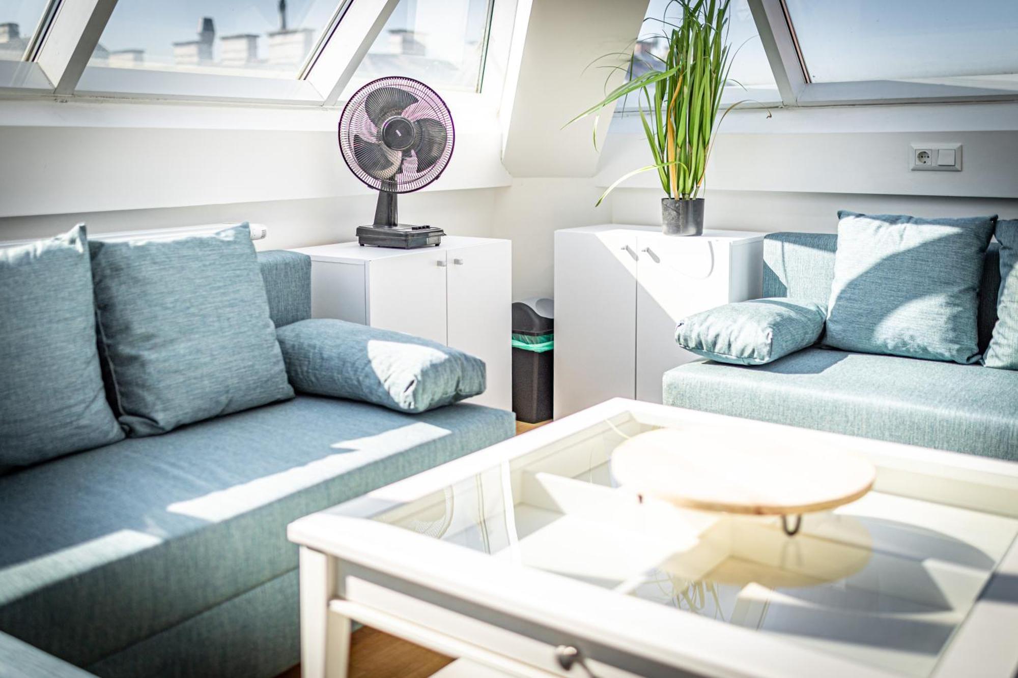 Penthouse Suites By Jr City Apartments Wenen Buitenkant foto