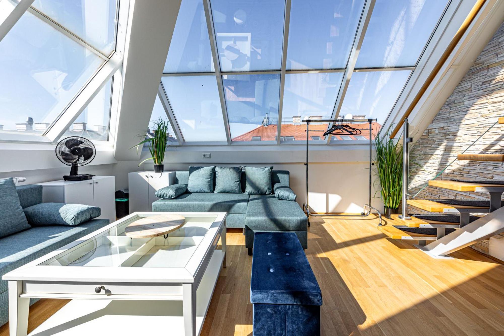 Penthouse Suites By Jr City Apartments Wenen Kamer foto